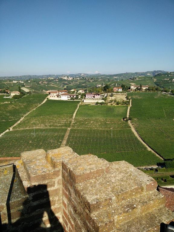 Casa Vacanze Bellovello Barbaresco Esterno foto