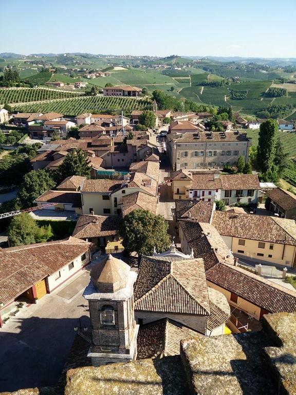 Casa Vacanze Bellovello Barbaresco Esterno foto