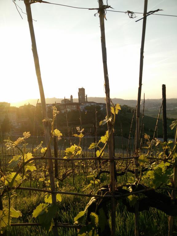 Casa Vacanze Bellovello Barbaresco Esterno foto