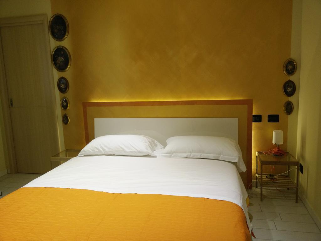 Casa Vacanze Bellovello Barbaresco Esterno foto